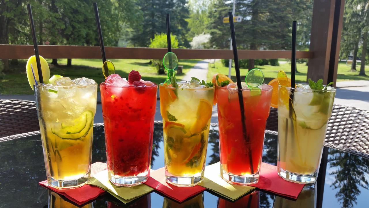 Hotel Rezident Turčianske Teplice 외부 사진