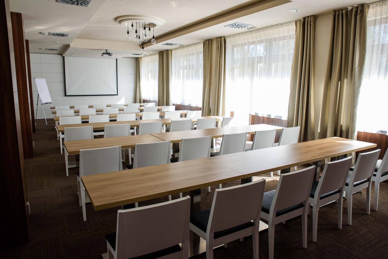 Hotel Rezident Turčianske Teplice 외부 사진